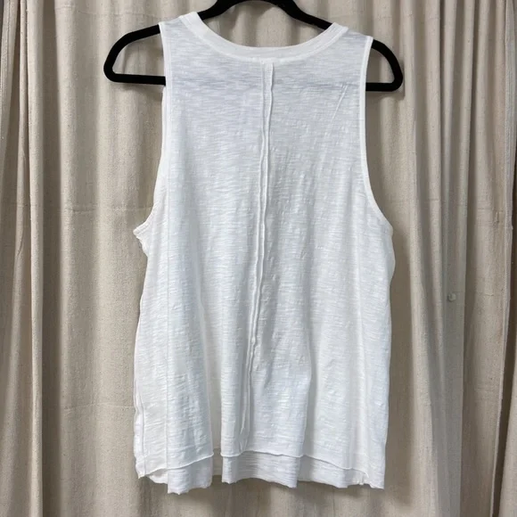 Very J Raw Edge Top - Picture 4 of 4